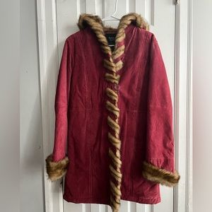 Suede and faux fur coat.